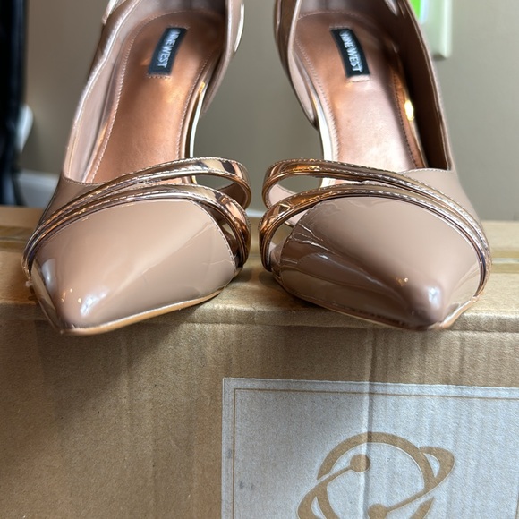 NWOT • Nine West • Women's Findme Pump • Clay/Gold • Size 10M • FABULOUS! - Picture 4 of 17